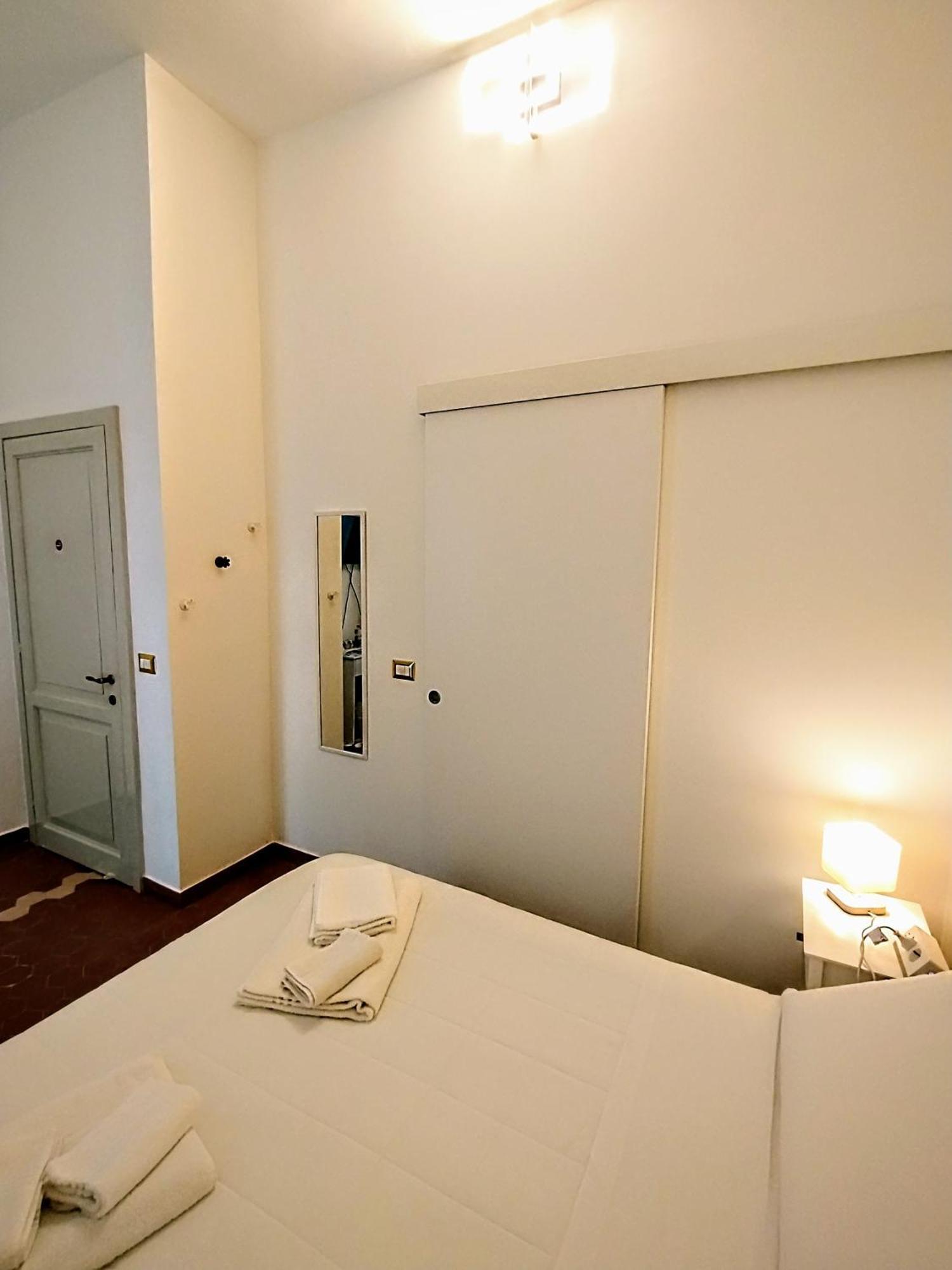 Suleima B&B Messina Centro Zewnętrze zdjęcie